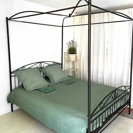 Petit Coin Boheme A & Jardin Prive Saint-Tropez