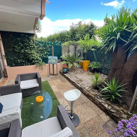 Apartmán Petit Coin Boheme A & Jardin Prive